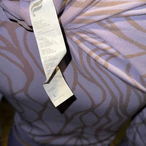 Fabletics Courtney Seamless Long-Sleeve frosted lilac Top and pants suit Size L - Picture 11 of 12